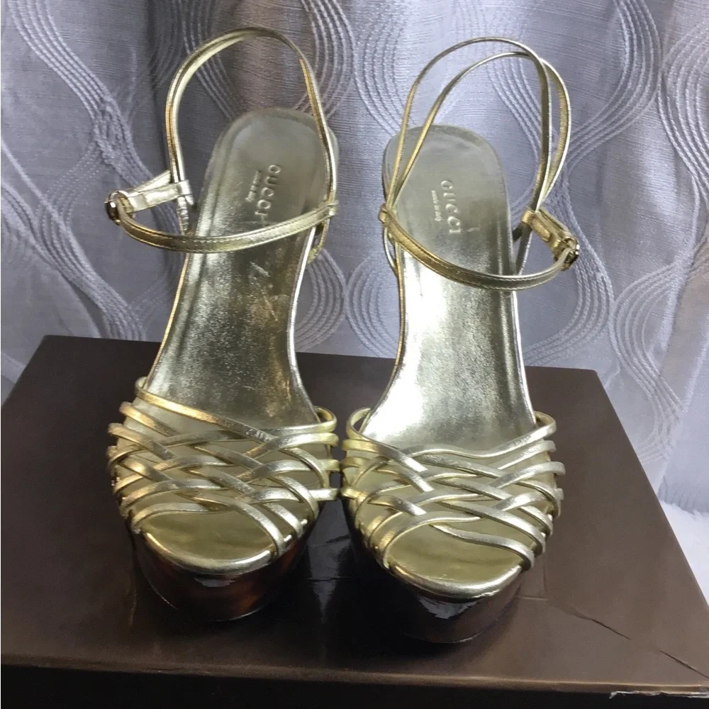 Gucci shiny metallic